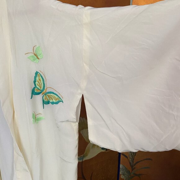 Beautiful Vintage White Silk Crepe Gold Teal and Green Butterflies Kimono Size M - Picture 6 of 7